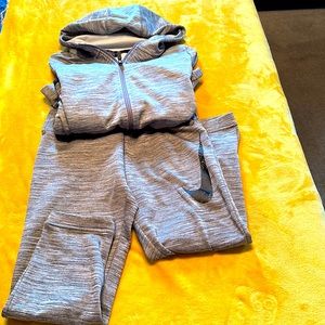 Nike Dri-Fit Boys Large Track Suit
